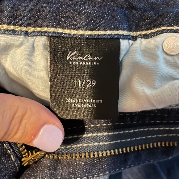 KanCan distressed skinny jeans - Picture 3 of 4